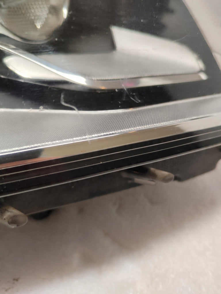 Frontscheinwerfer VW Passat B7 90010143 Xenon Rechts Scheinwerfer Headlight