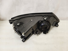 Laden Sie das Bild in den Galerie-Viewer, Frontscheinwerfer VW Tiguan 5N1941752B 1ZS010748-12 LED Ein Satz Headlight