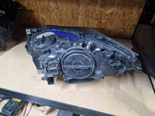 Laden Sie das Bild in den Galerie-Viewer, Frontscheinwerfer BMW 5 F11 F10 1LL01013104 010131040060928028862887 Rechts SCH6492087087jc