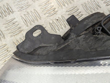 Laden Sie das Bild in den Galerie-Viewer, Frontscheinwerfer Ford Focus F1EB13W030AE Ein Stück (Rechts oder Links) SCH9774435488ql