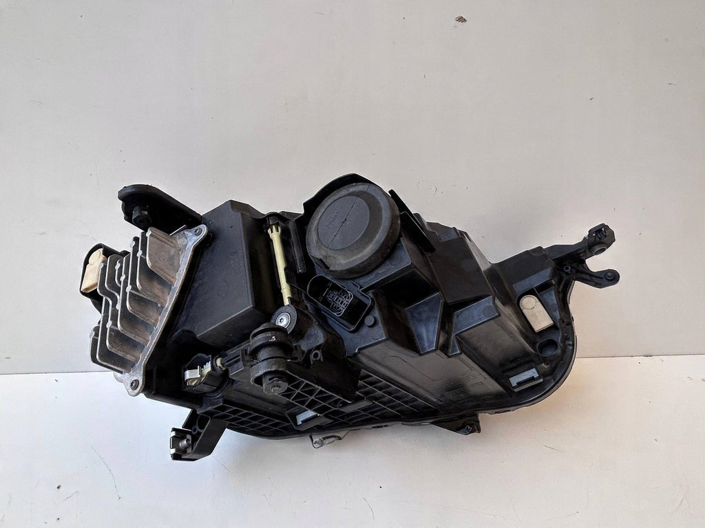 Frontscheinwerfer VW T-Roc 2GA941005F Full LED Links Scheinwerfer Headlight