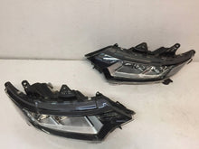 Laden Sie das Bild in den Galerie-Viewer, Frontscheinwerfer Mitsubishi Outlander I R0094K2WZP Ein Satz Headlight SCH6617744443co