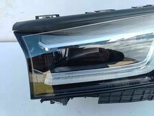 Load image into Gallery viewer, Frontscheinwerfer BMW G31 G30 9850581 9850581-07 Full LED Links Headlight SCH8074519605ft