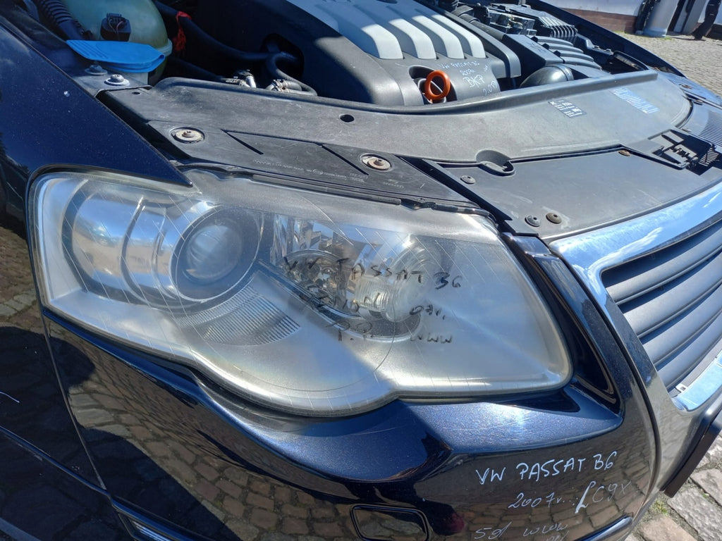 Frontscheinwerfer VW Passat Ein Stück (Rechts oder Links) Scheinwerfer Headlight SCH7231178970yf