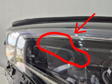 Laden Sie das Bild in den Galerie-Viewer, Frontscheinwerfer Mercedes-Benz Gla A2479064105 Links Scheinwerfer Headlight SCH2595172272ie