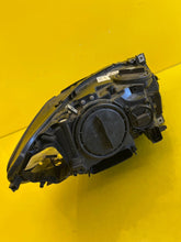 Laden Sie das Bild in den Galerie-Viewer, Frontscheinwerfer BMW 5 F11 F10 7203251-14 Xenon Links Scheinwerfer Headlight SCH9923740683dq