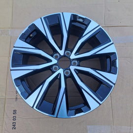 1x Alufelge 19 Zoll 7.5