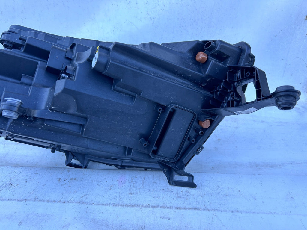 Frontscheinwerfer Skoda Kamiq 657941015B Links Scheinwerfer Headlight SCH5607522880yy