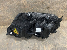 Load image into Gallery viewer, Frontscheinwerfer BMW X5 G05 X6 G06 9481790-90 Laser Rechts Headlight SCH3371716898yl
