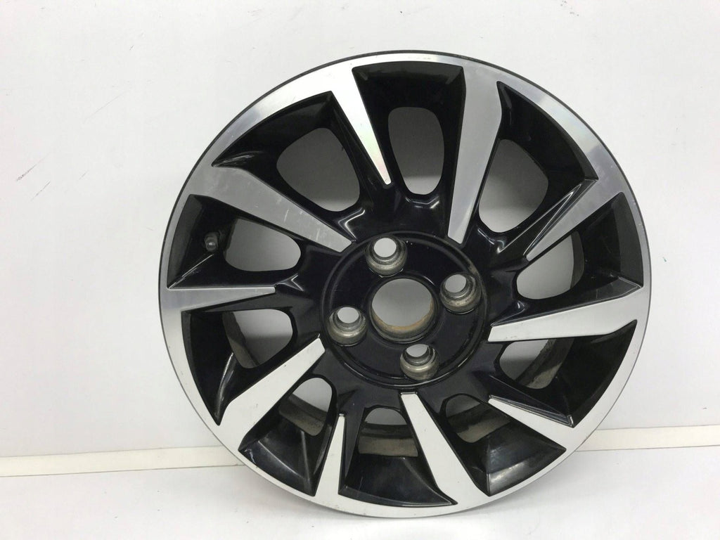 1x Alufelge 15 Zoll PW457-0H012 Toyota Aygo X Rim Wheel FEL3578361574si