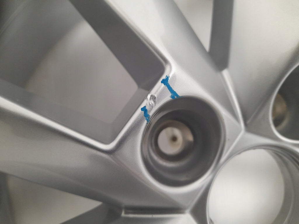 1x Alufelge 16 Zoll 6.0" 5x112 38ET Glanz Silber 657601025B Skoda Rim Wheel FEL2516640481am