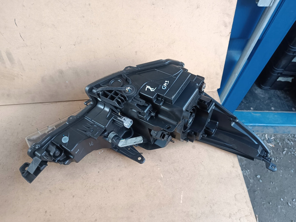 Frontscheinwerfer Toyota Avensis LED Ein Stück (Rechts oder Links) Headlight SCH2760565023yz