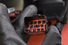 Load image into Gallery viewer, Frontscheinwerfer Volvo V70 30698835 Links Scheinwerfer Headlight SCH5817582998ve