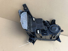 Laden Sie das Bild in den Galerie-Viewer, Frontscheinwerfer Dacia Dokker Sandero III Jogger 280602561R Links Headlight