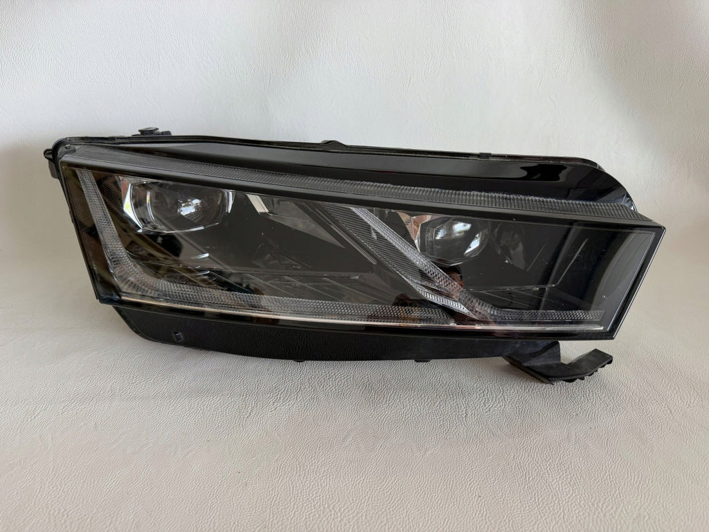 Frontscheinwerfer Skoda Octavia IV 5E4941016A Rechts Scheinwerfer Headlight SCH6041445782nz