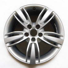 Load image into Gallery viewer, 1x Alufelge 17 Zoll 6.5&quot; 5x112 33ET Glanz Silber 8U0601025E Audi Q3 Rim Wheel