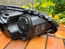 Laden Sie das Bild in den Galerie-Viewer, Frontscheinwerfer BMW 5 E60 E61 Xenon Links Scheinwerfer Headlight