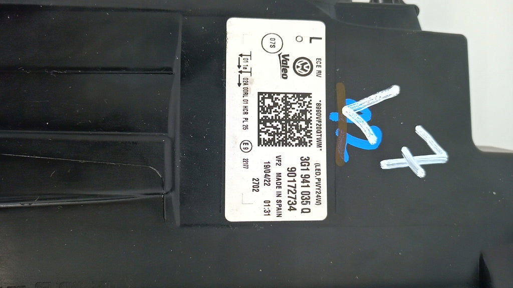 Frontscheinwerfer VW Passat 3G1941035Q 90172734 LED Links Scheinwerfer Headlight