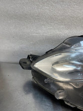 Laden Sie das Bild in den Galerie-Viewer, Frontscheinwerfer Peugeot 2008 I 9815405780 Links Scheinwerfer Headlight SCH5486374098zt