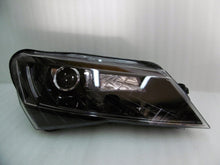 Load image into Gallery viewer, Frontscheinwerfer Skoda Superb III 3V1941016A Xenon Rechts Headlight
