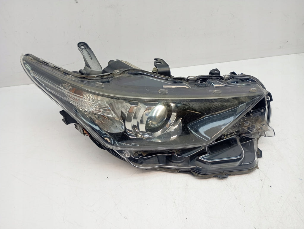 Frontscheinwerfer Toyota Auris 81110-02K30 Rechts Scheinwerfer Headlight SCH3134572710zi