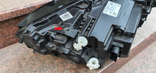 Laden Sie das Bild in den Galerie-Viewer, Frontscheinwerfer Mercedes-Benz Cla X118 C118 A1189061301 Links Headlight SCH4933950056xp