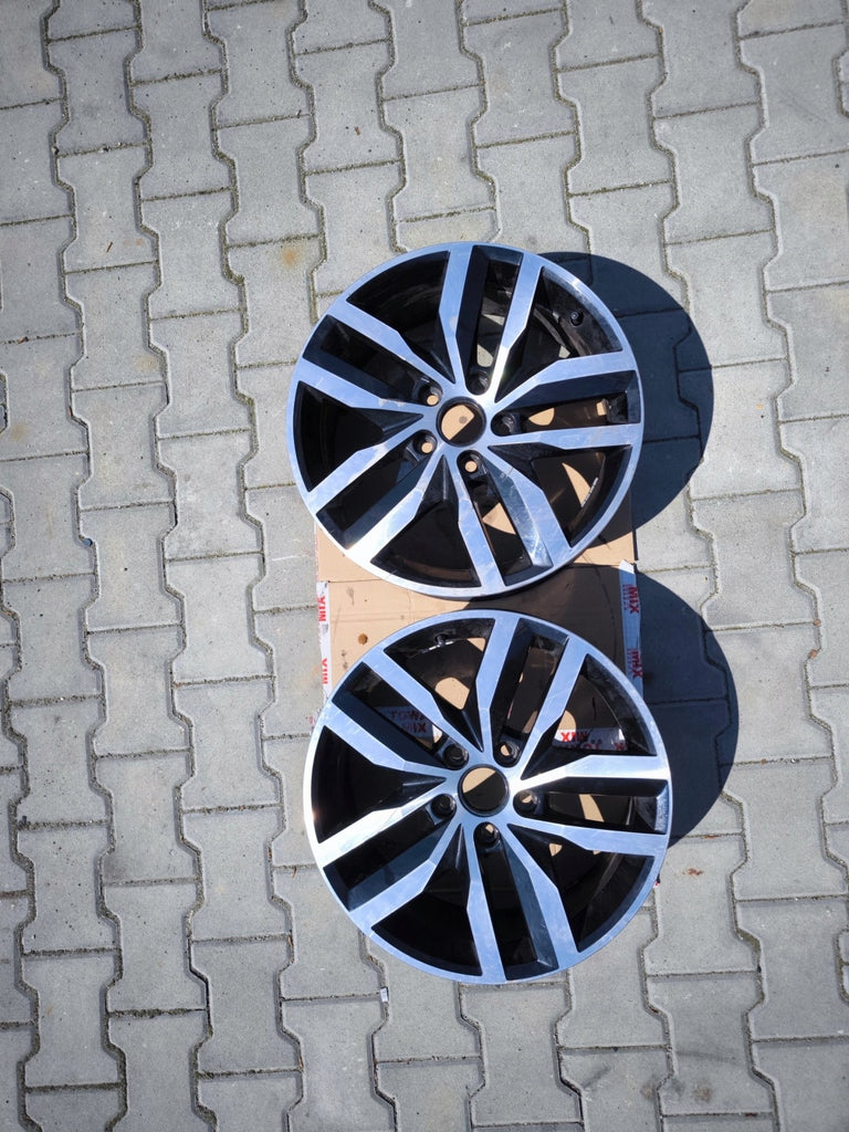 1x Alufelge 17 Zoll 7.0" 5x112 49ET 3G0601025G VW Golf Rim Wheel FEL3056013212na