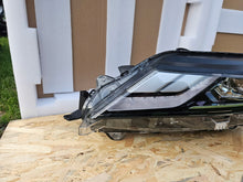 Laden Sie das Bild in den Galerie-Viewer, Frontscheinwerfer Mitsubishi L200 8301D381 LED Links Scheinwerfer Headlight