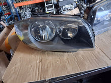 Load image into Gallery viewer, Frontscheinwerfer BMW E88 E87 724965001 Ein Stück (Rechts oder Links) Headlight SCH3160351654vm