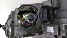 Laden Sie das Bild in den Galerie-Viewer, Frontscheinwerfer Skoda Octavia III 5E1941016 Xenon Rechts Headlight SCH1118050748sj