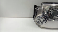 Laden Sie das Bild in den Galerie-Viewer, Frontscheinwerfer Land Rover III Discovery Xenon Links Scheinwerfer Headlight SCH9103888669ci