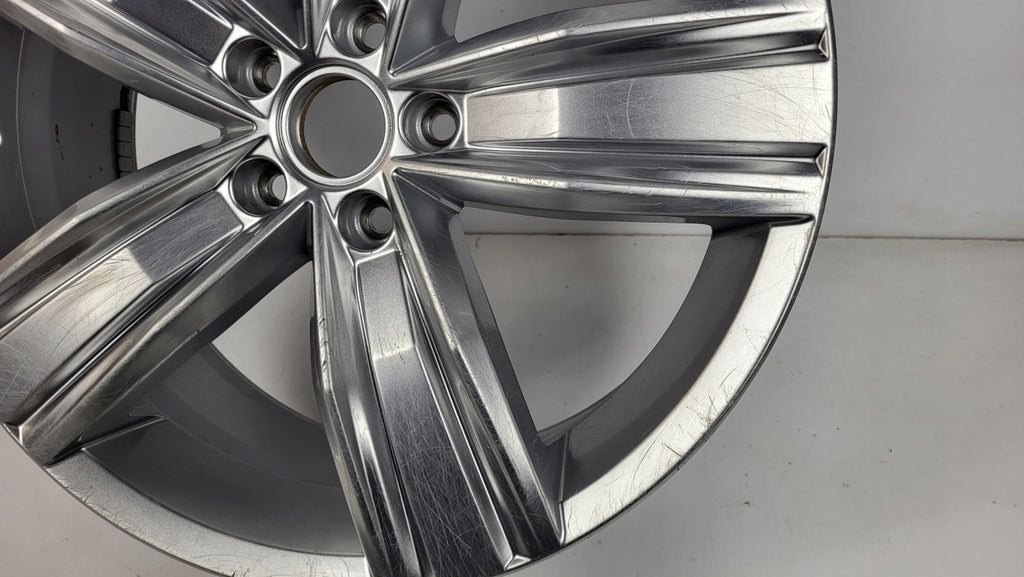 1x Alufelge 19 Zoll 7.0" 5x112 43ET 5NA601025Q VW Tiguan Rim Wheel FEL5179586457mu