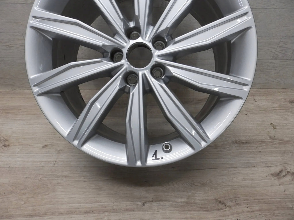 1x Alufelge 19 Zoll 8.5" 5x112 40ET 4K0601025 Audi A6 C8 Rim Wheel