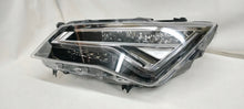 Load image into Gallery viewer, Frontscheinwerfer Seat Ateca 576941007F LED Links Scheinwerfer Headlight SCH9780214297wt