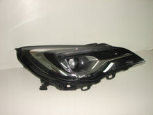 Laden Sie das Bild in den Galerie-Viewer, Frontscheinwerfer Opel Astra 39055746 662588537 LED Rechts Headlight