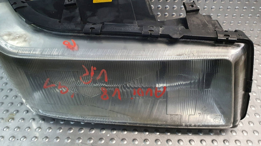 Frontscheinwerfer Audi V8 441941004B Rechts Scheinwerfer Headlight