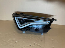 Laden Sie das Bild in den Galerie-Viewer, Frontscheinwerfer Seat Ateca 576941032B LED Rechts Scheinwerfer Headlight