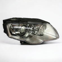 Laden Sie das Bild in den Galerie-Viewer, Frontscheinwerfer VW Passat 3C0941752D Xenon Rechts Scheinwerfer Headlight