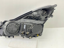 Laden Sie das Bild in den Galerie-Viewer, Frontscheinwerfer Opel Corsa D 13217454 Rechts Scheinwerfer Headlight SCH8631032361yx