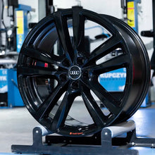 Laden Sie das Bild in den Galerie-Viewer, 4x Alufelge 20 Zoll 9.0" 5x112 33ET Glanz Schwarz 4M0601025H Audi Rim Wheel FEL8785884875my