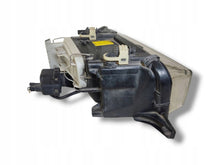 Laden Sie das Bild in den Galerie-Viewer, Frontscheinwerfer Alfa Romeo 155 1305235168 Links Scheinwerfer Headlight SCH5529511837ip