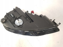 Laden Sie das Bild in den Galerie-Viewer, Frontscheinwerfer Audi A6 C7 4G0941753C Xenon Ein Stück (Rechts oder Links) SCH3558872523du