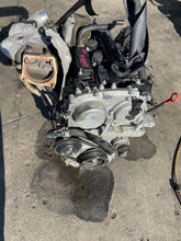 Laden Sie das Bild in den Galerie-Viewer, Motor Hyundai I30 G4KH 2.0 TGDI Benzin Engine Unkomplett