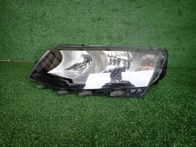 Frontscheinwerfer Skoda Octavia III 5E1941015 Links Scheinwerfer Headlight SCH8256358049qt