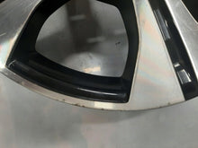 Laden Sie das Bild in den Galerie-Viewer, 1x Alufelge 17 Zoll 7.0&quot; 5x114.3 49ET 403007582 Renault III 1 Rim Wheel