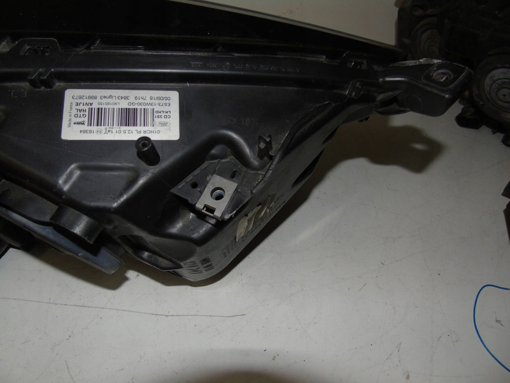 Frontscheinwerfer Ford Mondeo 89912873 Rechts Scheinwerfer Headlight SCH1802712531vv