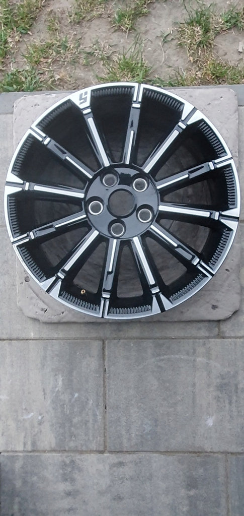 1x Alufelge 18 Zoll 6.5" 5x114.3 38ET Glanz 403002502R Renault E-Tech Rim Wheel FEL9763111364pz
