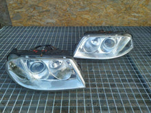 Load image into Gallery viewer, Frontscheinwerfer VW Passat Ein Satz Scheinwerfer Headlight SCH1462011382eg