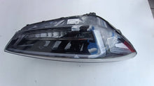 Laden Sie das Bild in den Galerie-Viewer, Frontscheinwerfer Hyundai Tucson 92102D7700 Rechts Scheinwerfer Headlight SCH9685459039ks