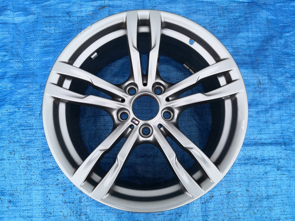 1x Alufelge 18 Zoll 8.5" 5x120 47ET Glanz Grau 7852492 BMW 3 F30 F32 Rim Wheel FEL2613839830mr